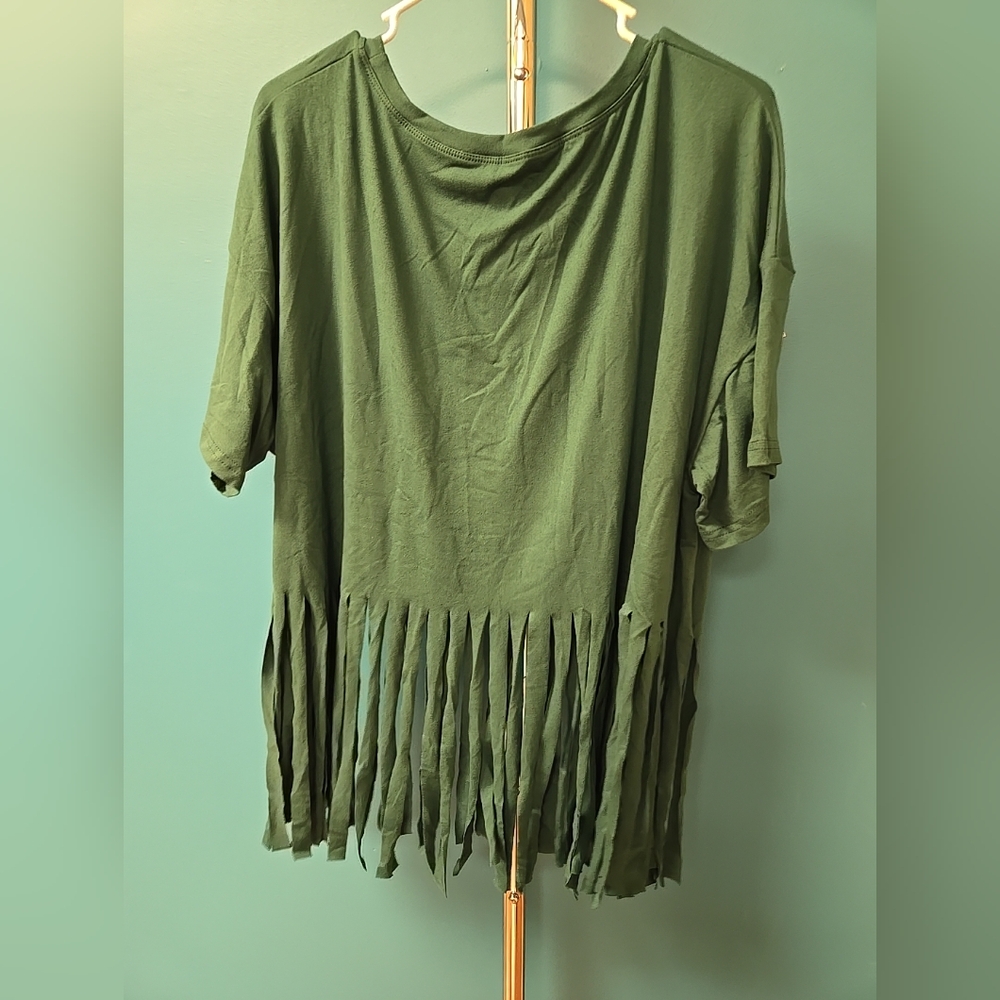 Fringed Short Sleeve Tee - Olive Green - Picture 7 of 8